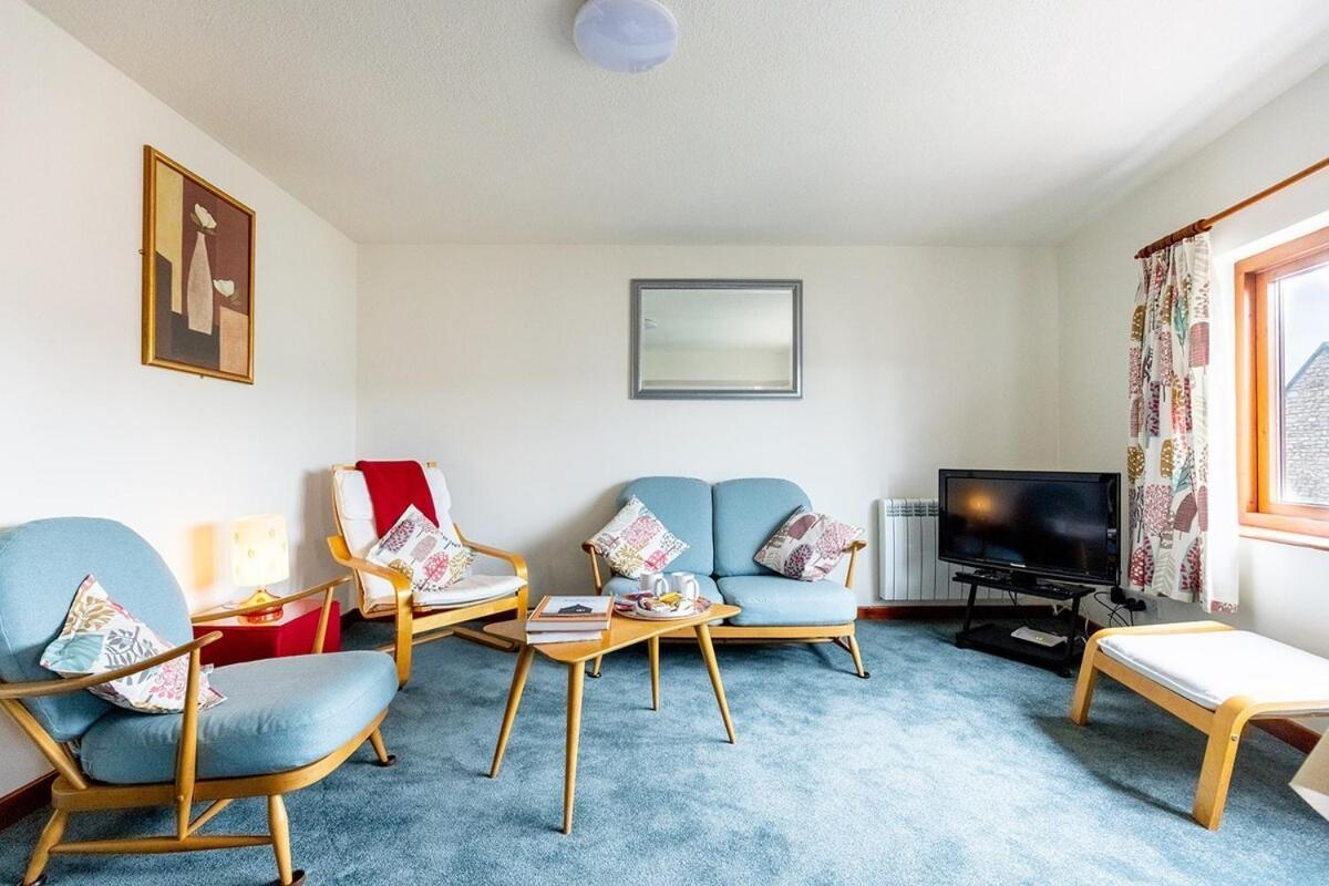 Katherines Court - Spacious Apartment With Rolling Hill Views Kendal Kültér fotó